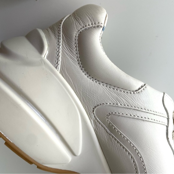 GUCCI Rhyton Leather Sneaker with Rainbow Glitter Logo Low Top, Womens 7.5 - Picture 15 of 17